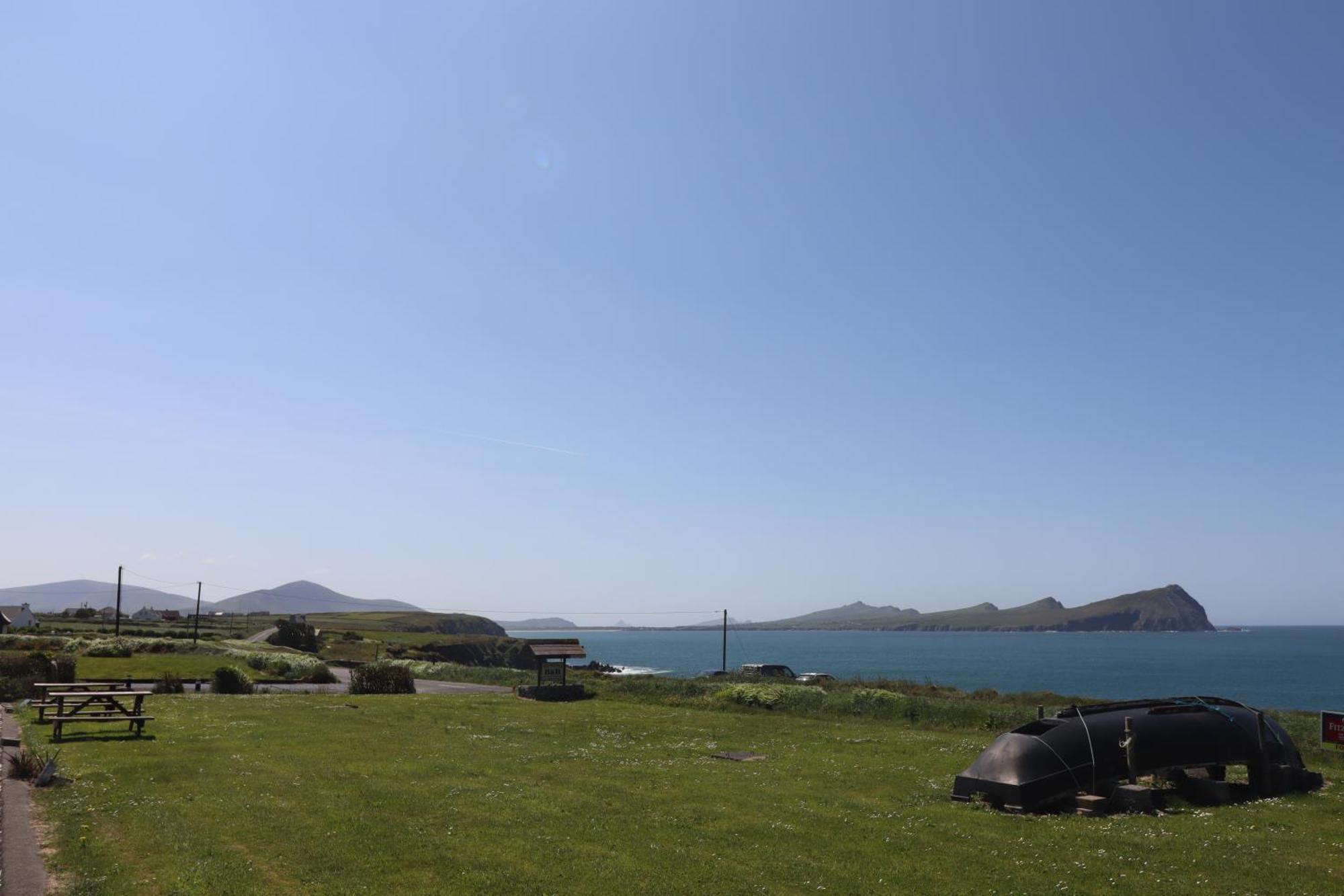The Old Pier Guest Accommodation, Bed Only, No Breakfast Ballydavid Εξωτερικό φωτογραφία